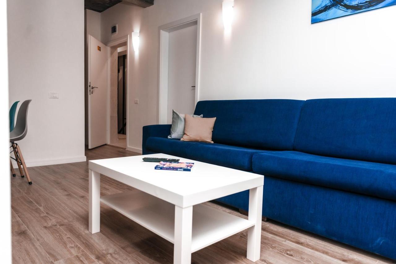 Puzzle Apartaments&Studios Craiova Kültér fotó