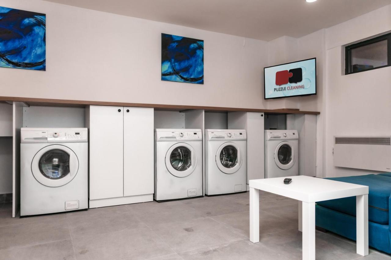 Puzzle Apartaments&Studios Craiova Kültér fotó