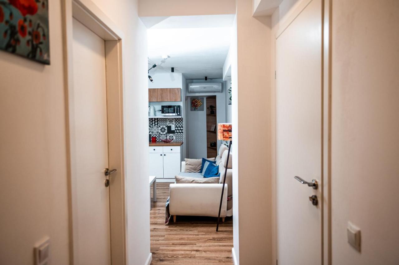 Puzzle Apartaments&Studios Craiova Kültér fotó